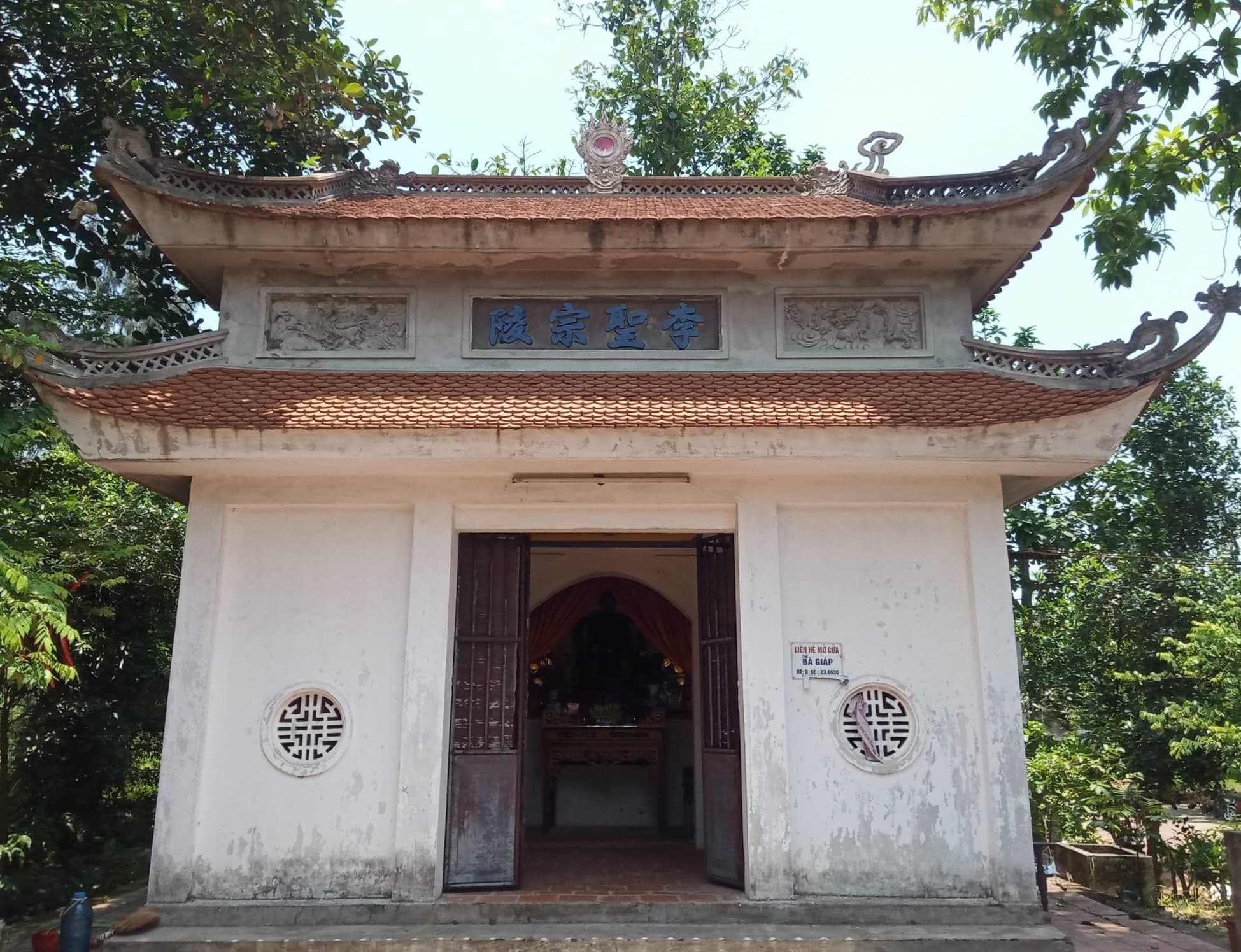 Lăng Lý Thánh Tông